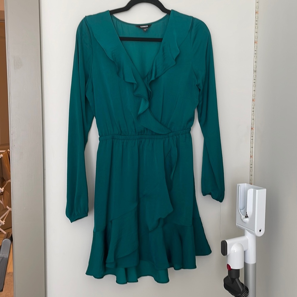 Emerald Green Express Dress Gem